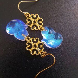 Dog & Cat Lovers Earrings! Iridescent Shimmering Cub Pup Kitten Fox Earrings